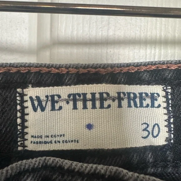 We The Free Zena Black Jeans - Size 30- NWT - Picture 10 of 13